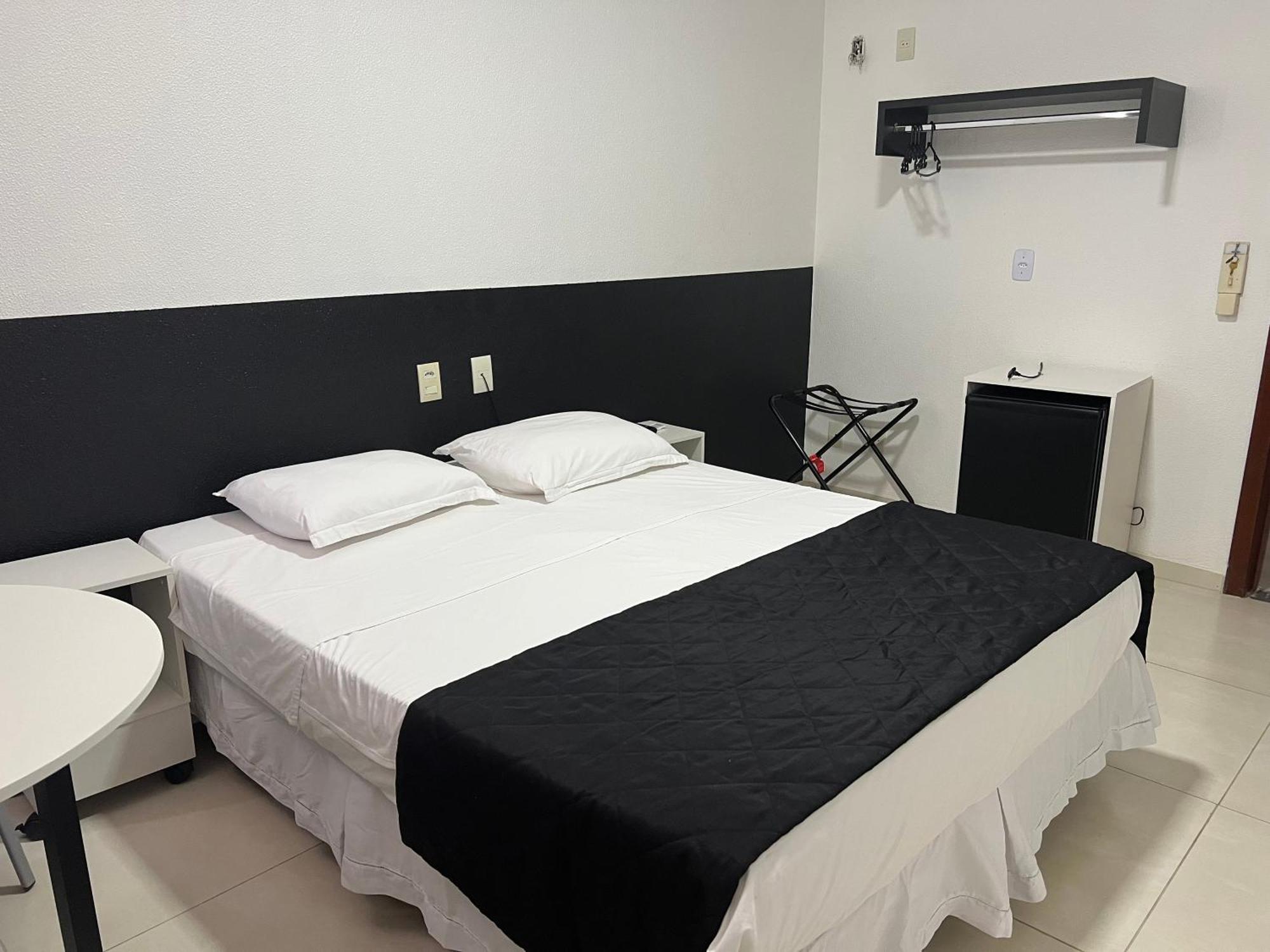 Hotel Sao Vicente Аргуаіна Екстер'єр фото